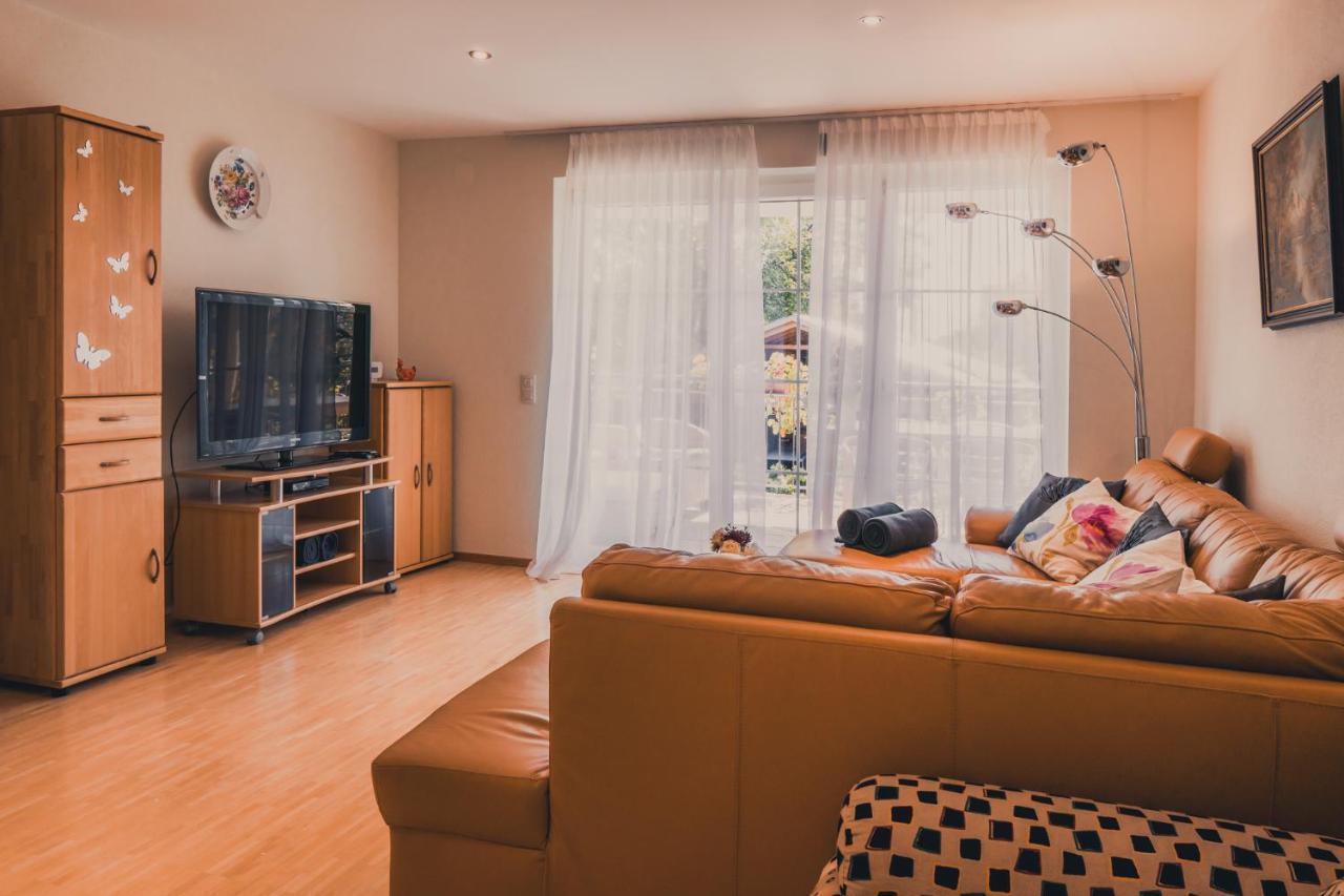 Coraline -Koblach, 6-10 P, 3 Schlafzimmer, Kueche, Riesige Terrasse, Parkplatz, Wifi, Stellplatz Ski Zewnętrze zdjęcie