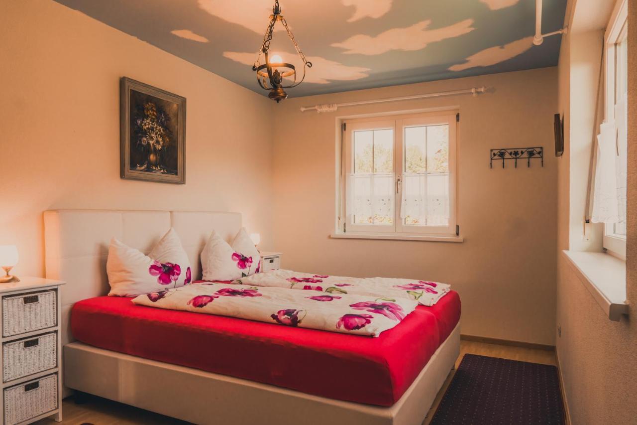 Coraline -Koblach, 6-10 P, 3 Schlafzimmer, Kueche, Riesige Terrasse, Parkplatz, Wifi, Stellplatz Ski Zewnętrze zdjęcie